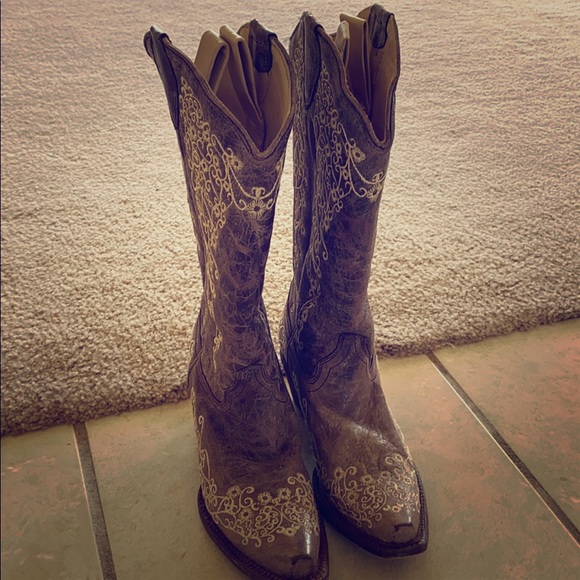 Corral Shoes - Corral Vintage Boots